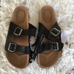 Mens sandals size XL black straps double buckle